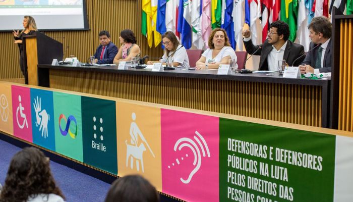 Defensoria lança campanha para inclusão de pessoas com deficiência
